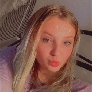 Meet your Posher, Madelyn